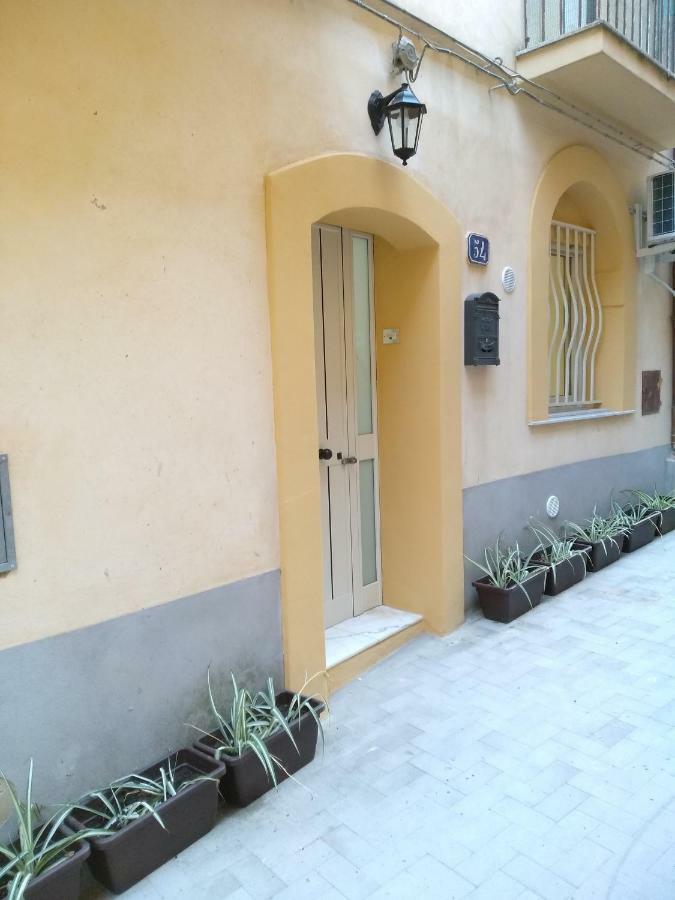 La Casa Di Bianca Apartment Калтаджироне Екстериор снимка
