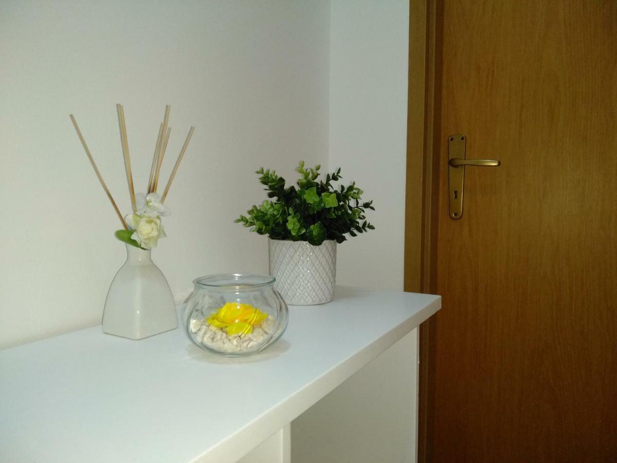 La Casa Di Bianca Apartment Калтаджироне Екстериор снимка
