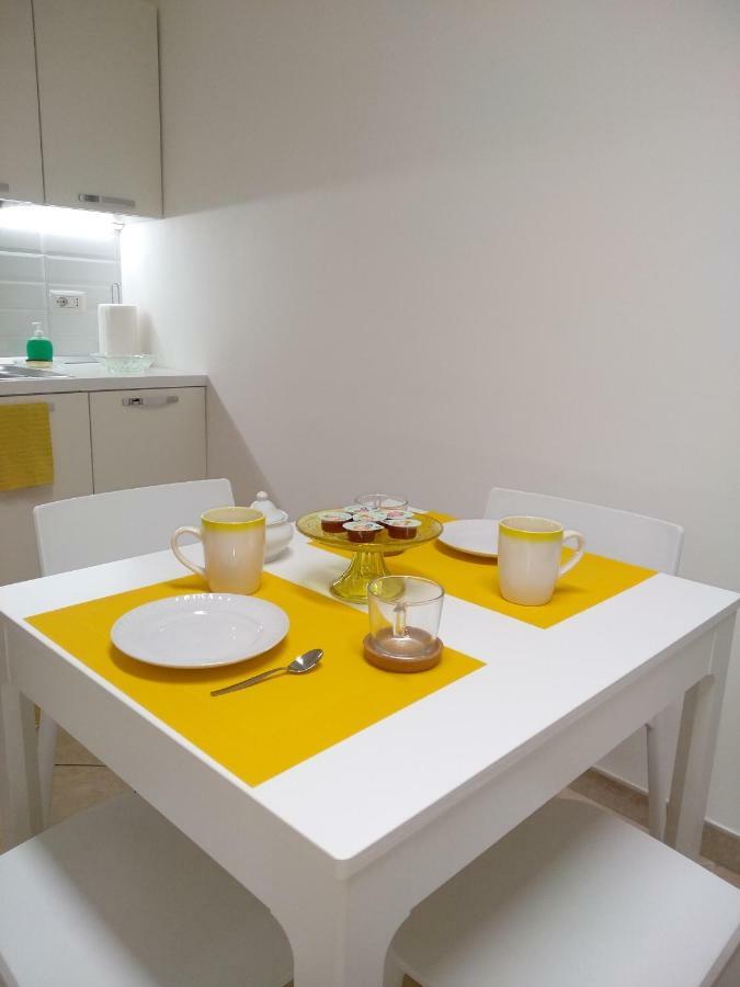 La Casa Di Bianca Apartment Калтаджироне Екстериор снимка