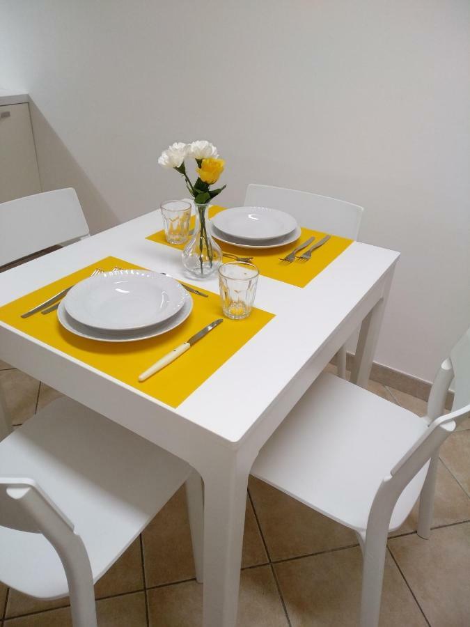 La Casa Di Bianca Apartment Калтаджироне Екстериор снимка