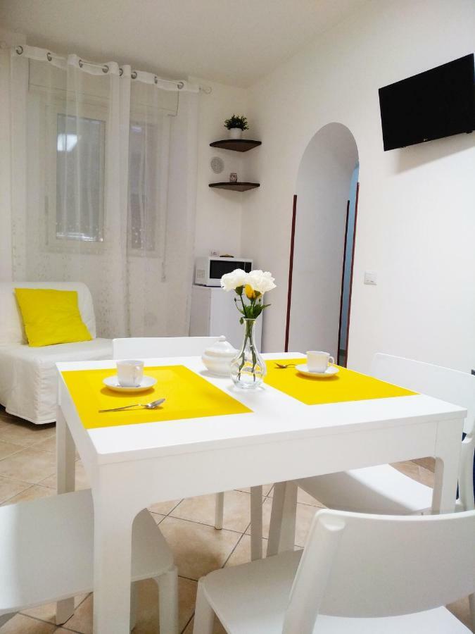 La Casa Di Bianca Apartment Калтаджироне Екстериор снимка